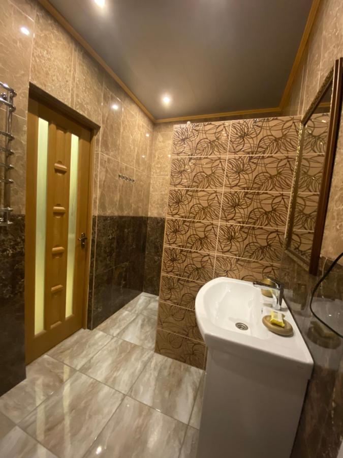 Вул Роксолани , 16 Центр 300 М До Бювету Truskavets Buitenkant foto