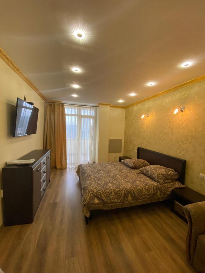 Вул Роксолани , 16 Центр 300 М До Бювету Truskavets Buitenkant foto
